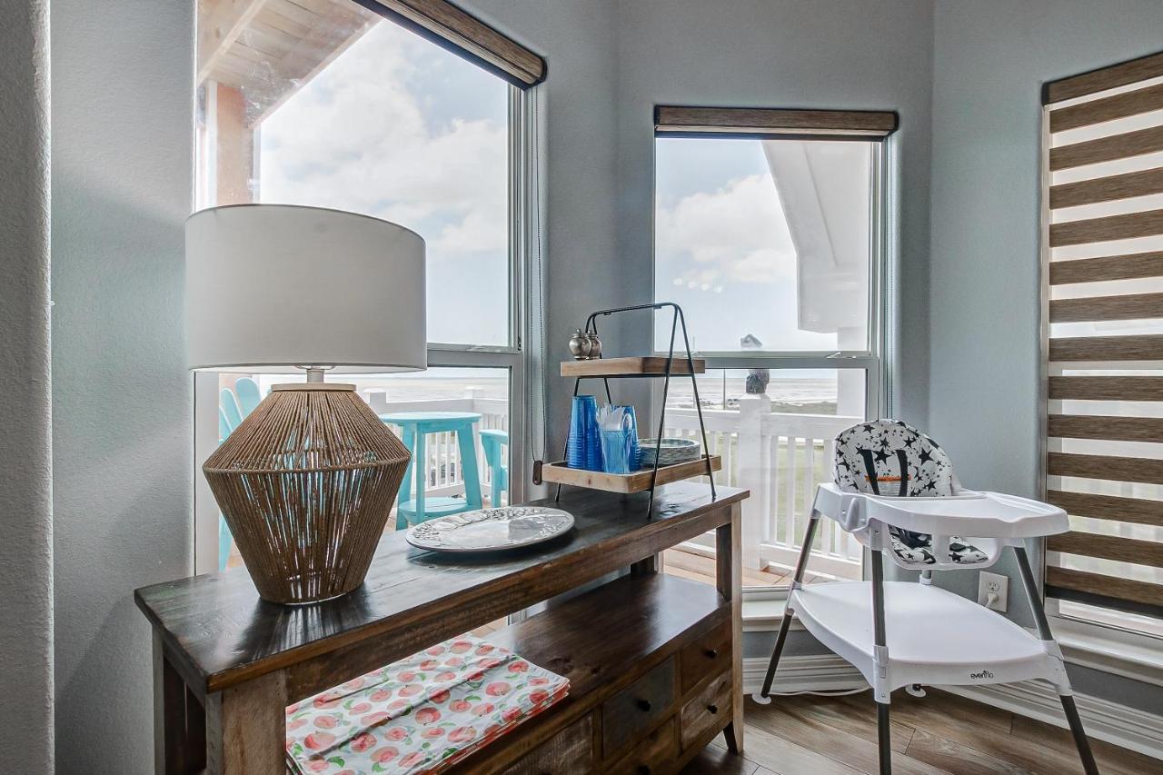 הוילה Bolivar Peninsula Spring Break Specials! Front Row Views - Tiki Bar - Playground מראה חיצוני תמונה